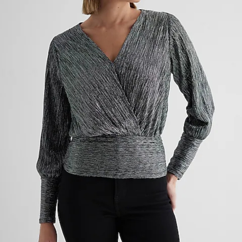EXPRESS Metallic V-Neck‎ Long Sleeve Surplice Top NWT